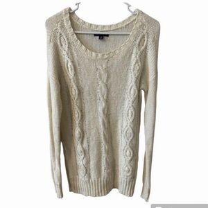 American Eagle Outfitters Ivory Cable Knit Sweater